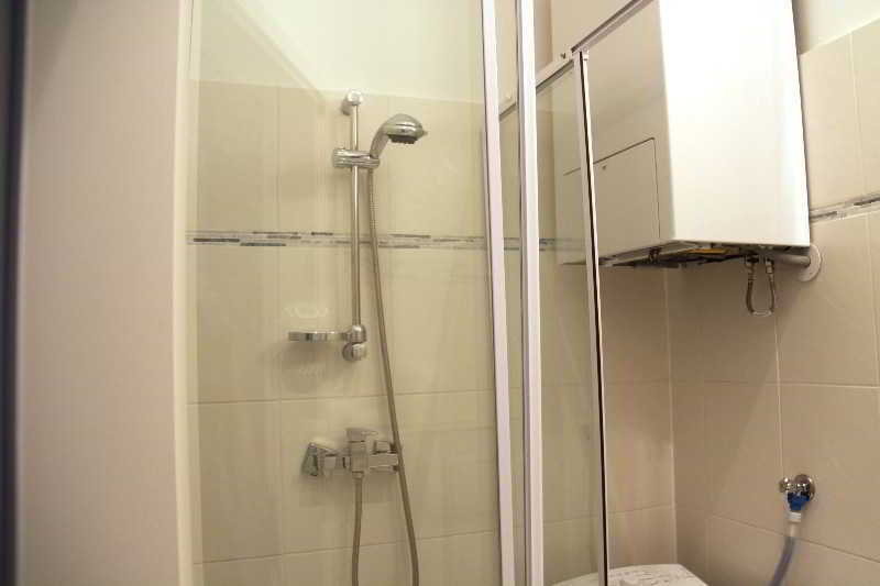 Apartment Troststrasse Виена Екстериор снимка